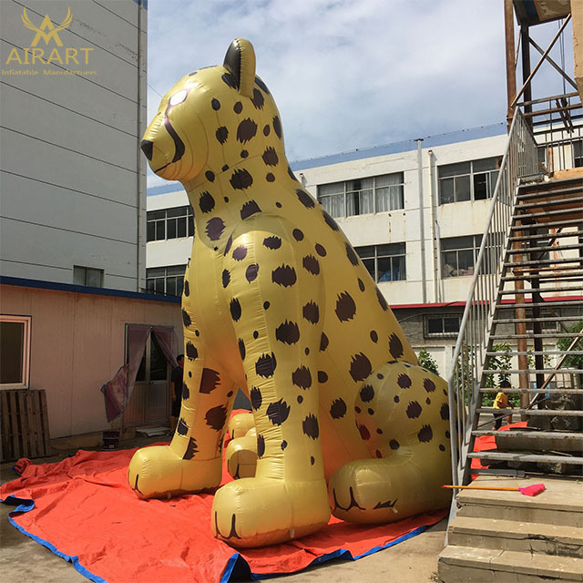 Custom giant inflatable leopard animal airblown tunnel jaguar