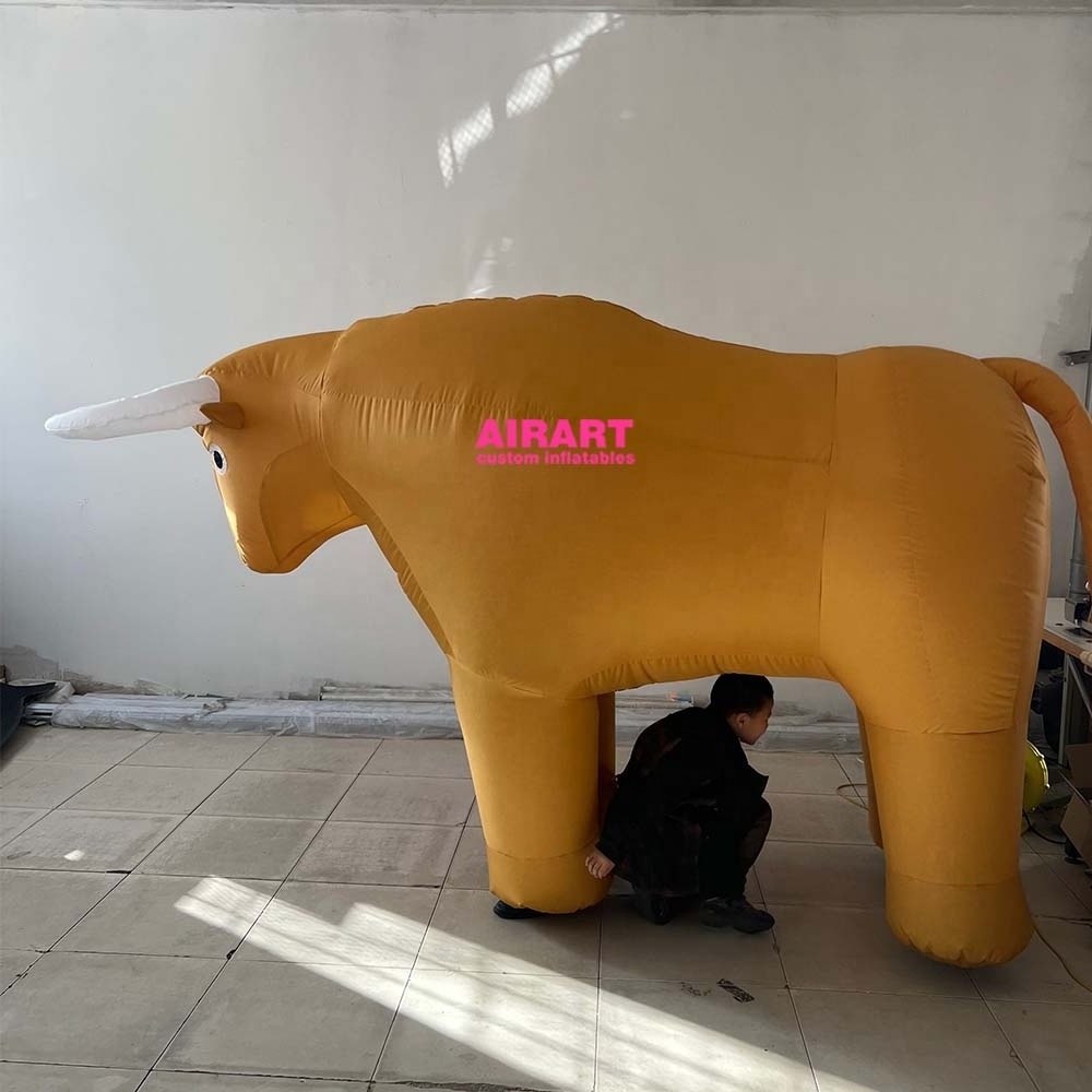 Custom Inflatable Costumes, Inflatable Bull Suit Costume, Blow Up Bullfight Costume Inflatables