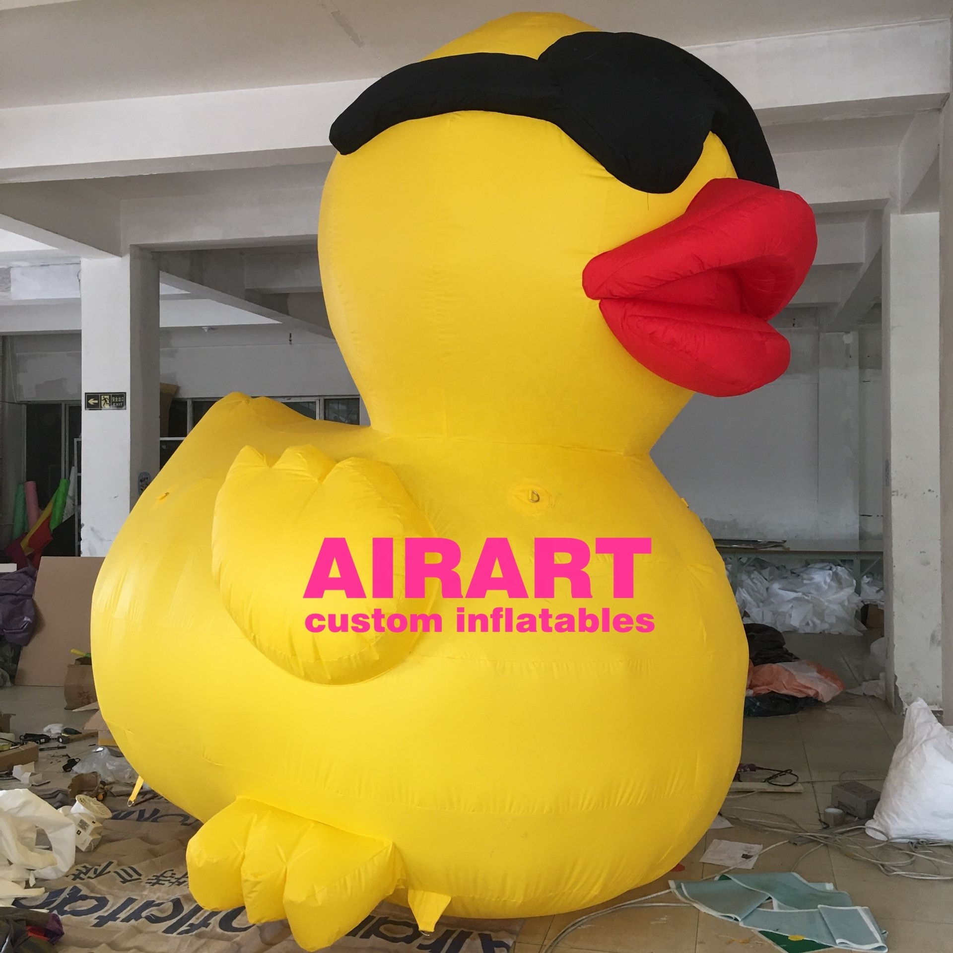 cool giant duck toy inflatable advertising balloon