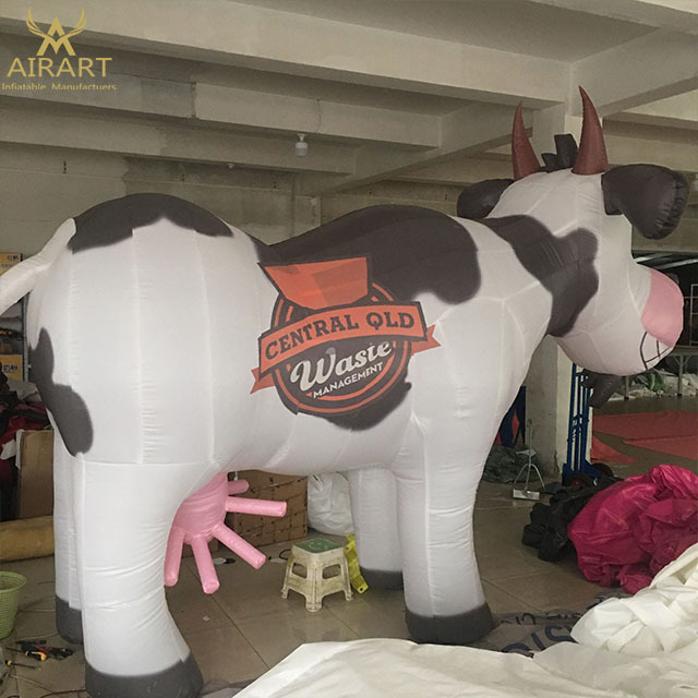 Hot sales outdoor advertising giant inflatable milka cow/inflatable cow/inflatable dairy cow model