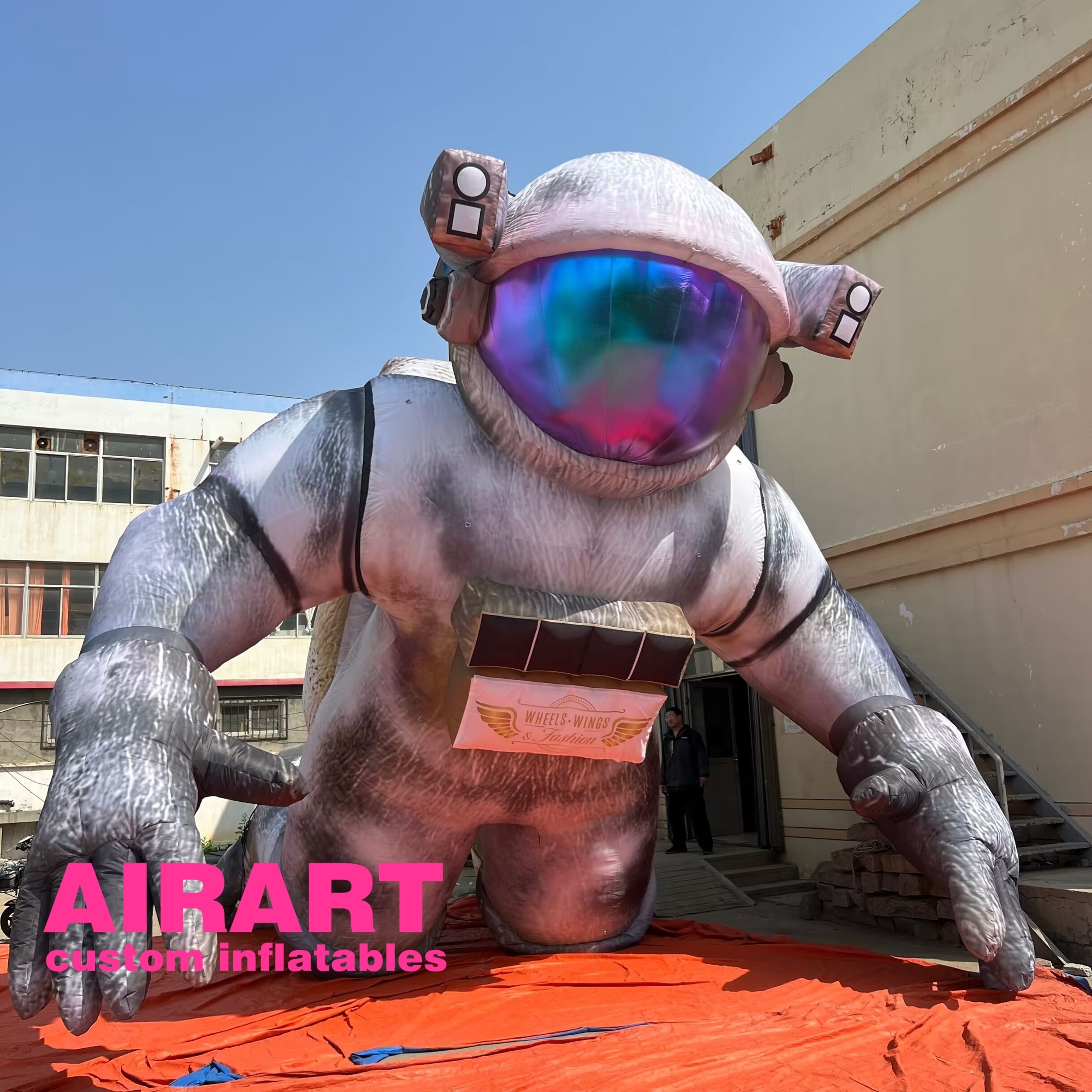 inflatable alien character, giant inflatable astronaut man for party decoration