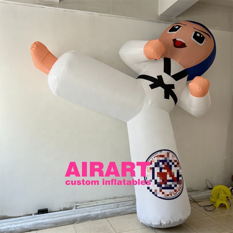 Taekwondo gymnasiums advertise inflatable cartoon characters to attract customers