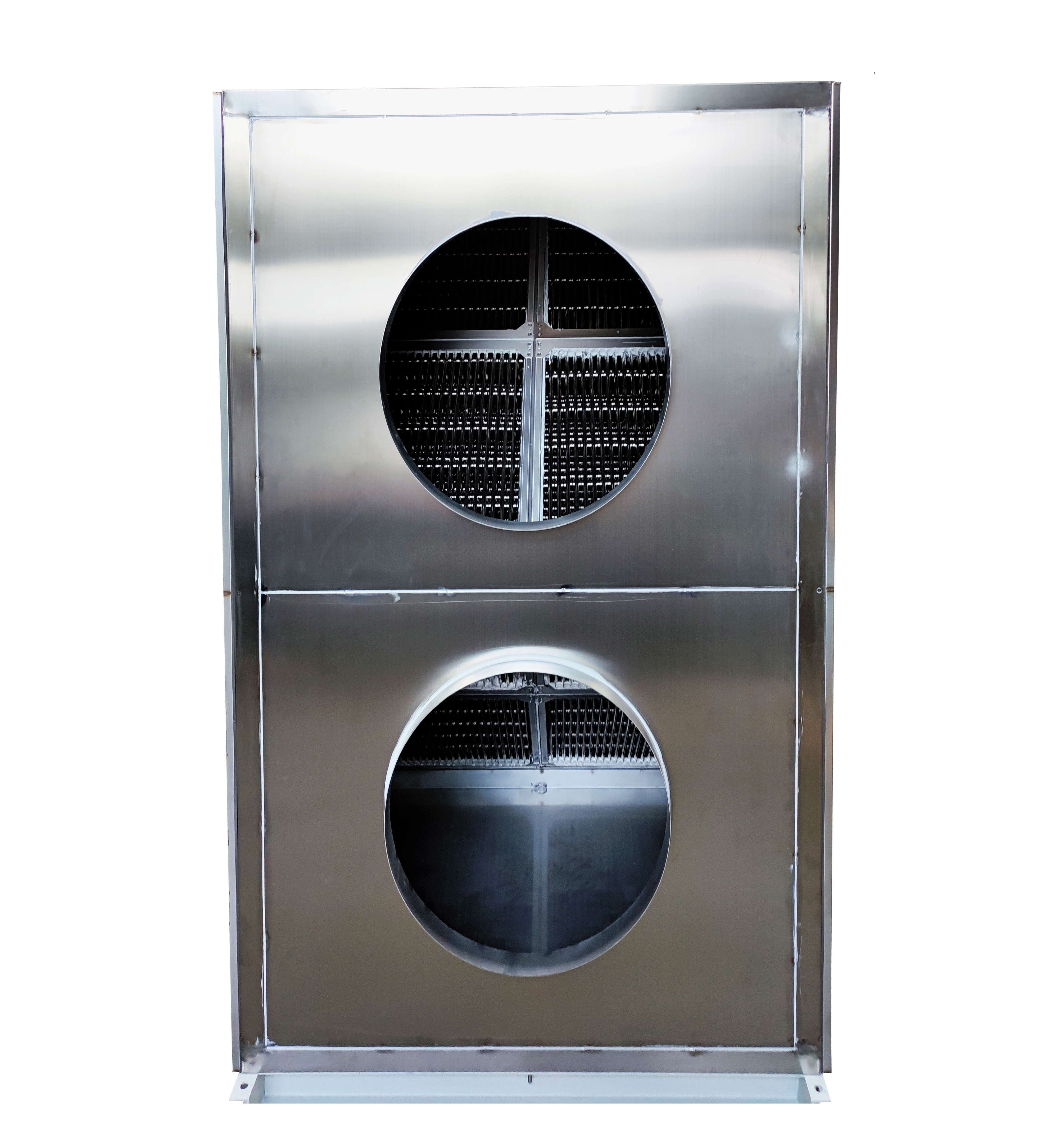 Encapsulated narrow fastener heat exchanger