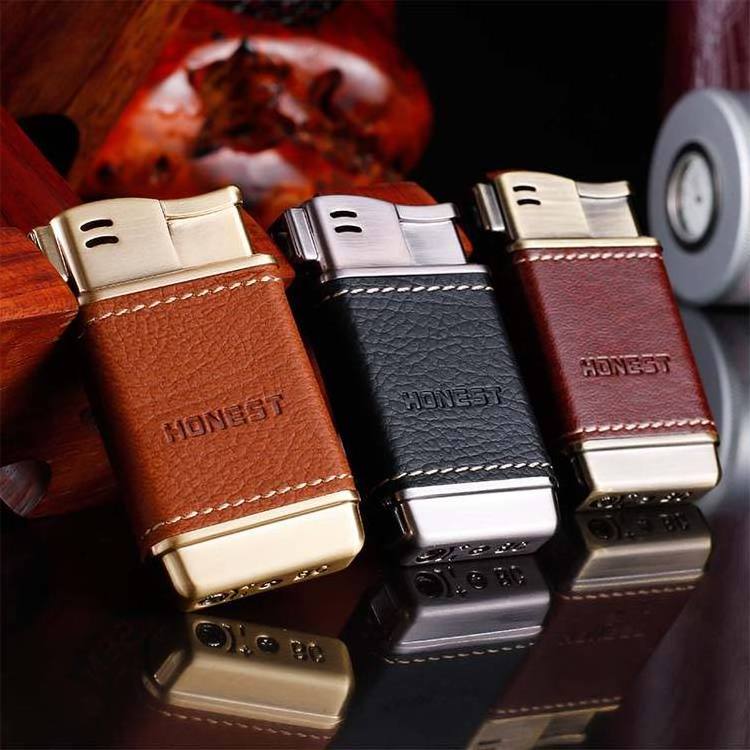 Wholesale Jet Flame Cigarette Lighters wrap Leather CUSTOM LOGO Covered Gas Refillable Portable Leather Lighter