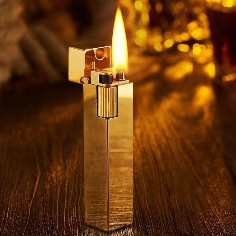 Wholesale Factory direct sales Round classic kerosene lighter flint stone portable brass oil lighters