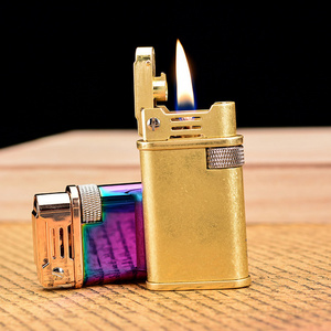 2023 New Automatic ejection retro kerosene lighter grinding wheel ignition soft flame lighter