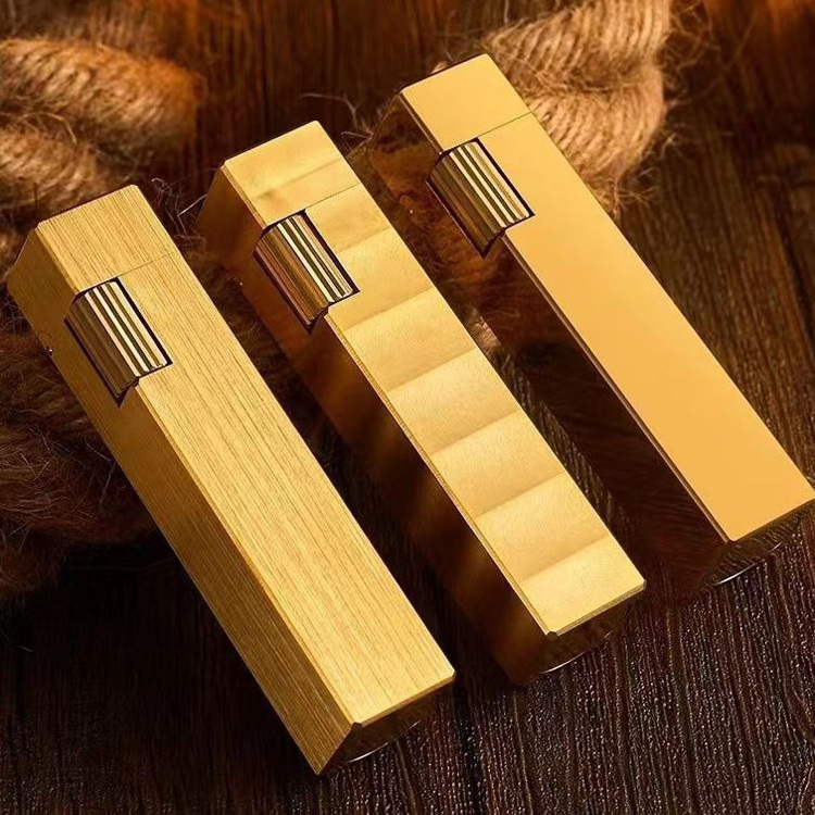 Wholesale Factory direct sales Round classic kerosene lighter flint stone portable brass oil lighters