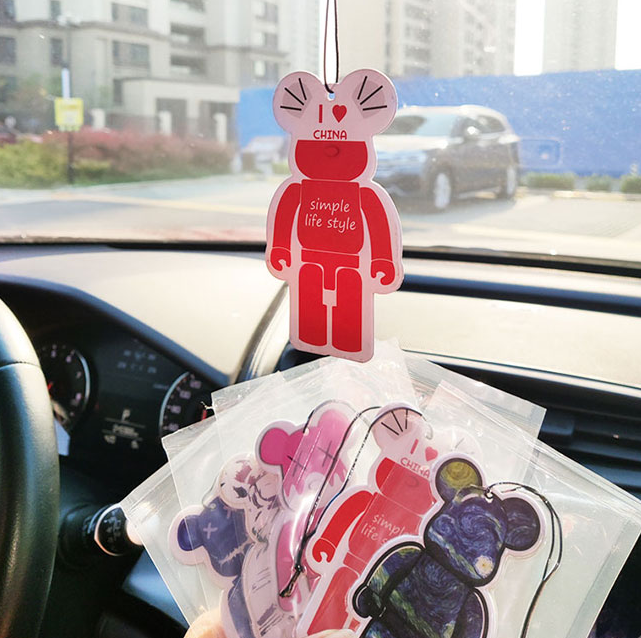 Santo  Hanging Car Perfume Decoration  Aromatherapy Car Perfume Wholesale Solid Air Freshener