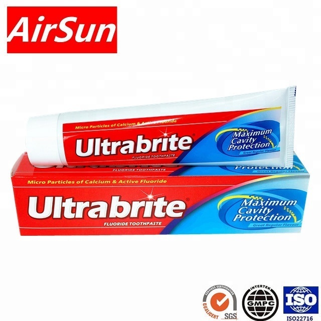 Ultrabrite Anticavity Fluoride Whitening toothpaste with mint taste