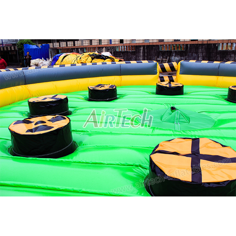 Customized size meltdown game wipeout inflatable sweeper inflatable wipeout