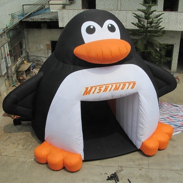 lovely giant inflatable standing penguin balloons as tunnel gate