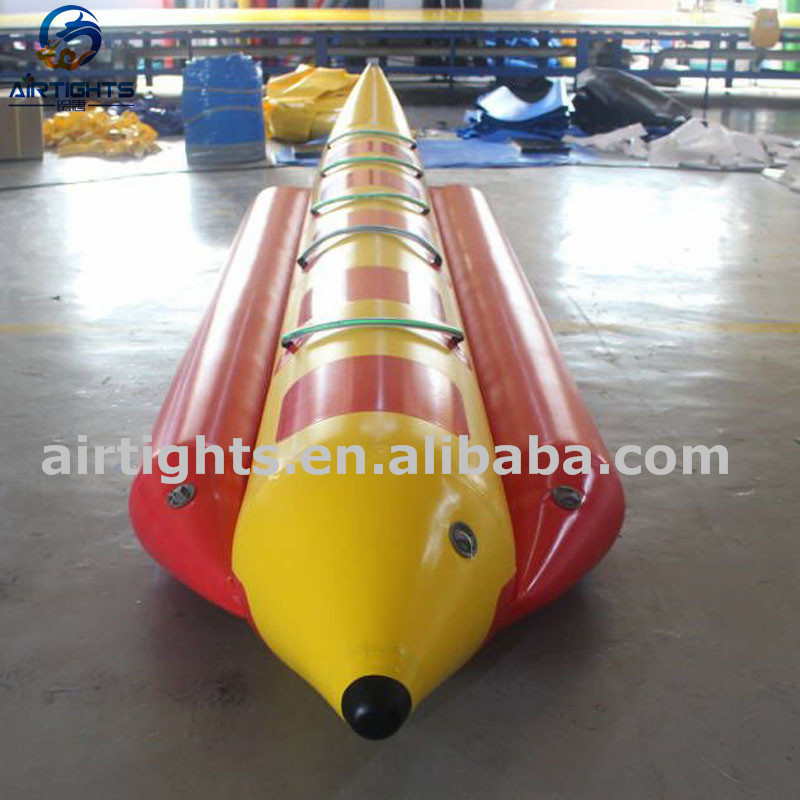 Best Sale Strong PVC Tarpaulin Towable Water Inflatable Flying Sea Banana Boat for 5 Passengers