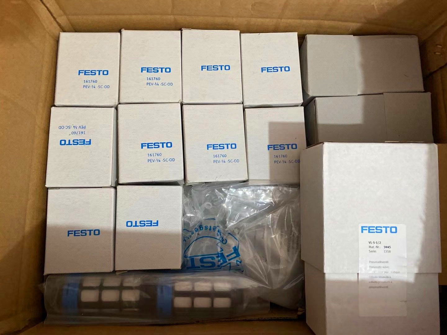 Original FESTO-Germany Pneumatic component  DSNU 19249 DSNU-25-125-PPV-A ISO cylinder with great price