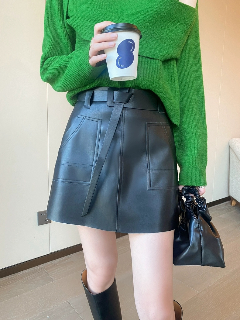 Brown Skirt Ladies 2024 Summer Clothes Women's High Waist Harajuku Korean Style Black Mini Pleated Skirt For School Girl Uniform