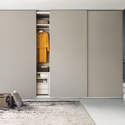 Bedroom Custom Grey 3 Door Sliding Mirror Wooden Melamine Wardrobe