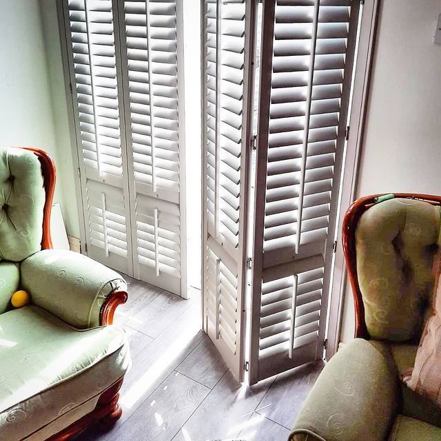 Wholesale blinds plantation shutters bi-fold shutter door