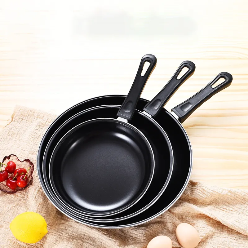 China Professional Pre Seasond Cast Iron Pots And Pans Outdoor Camping Cookware Manufacturer