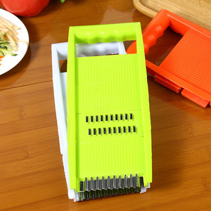 Manual Operation Plastic Vegetable And Fruit Peeler Slicer 4 in 1 Manual Cabbage Shredder Carrot Grater Potato Peeler