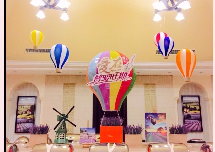 Hot sale China Supplier Manufactory Fiberglass Hot Air Balloon Sculpture For Shopping Mall Decoration