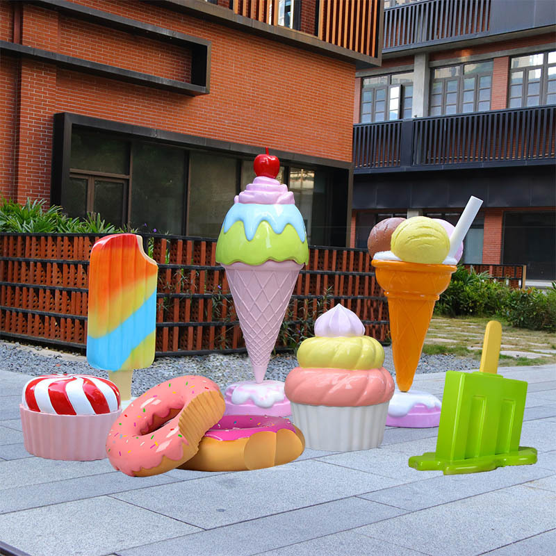 2022 custom fiberglass ice cream cone statue large ice cream sculpture for Windows display decoration