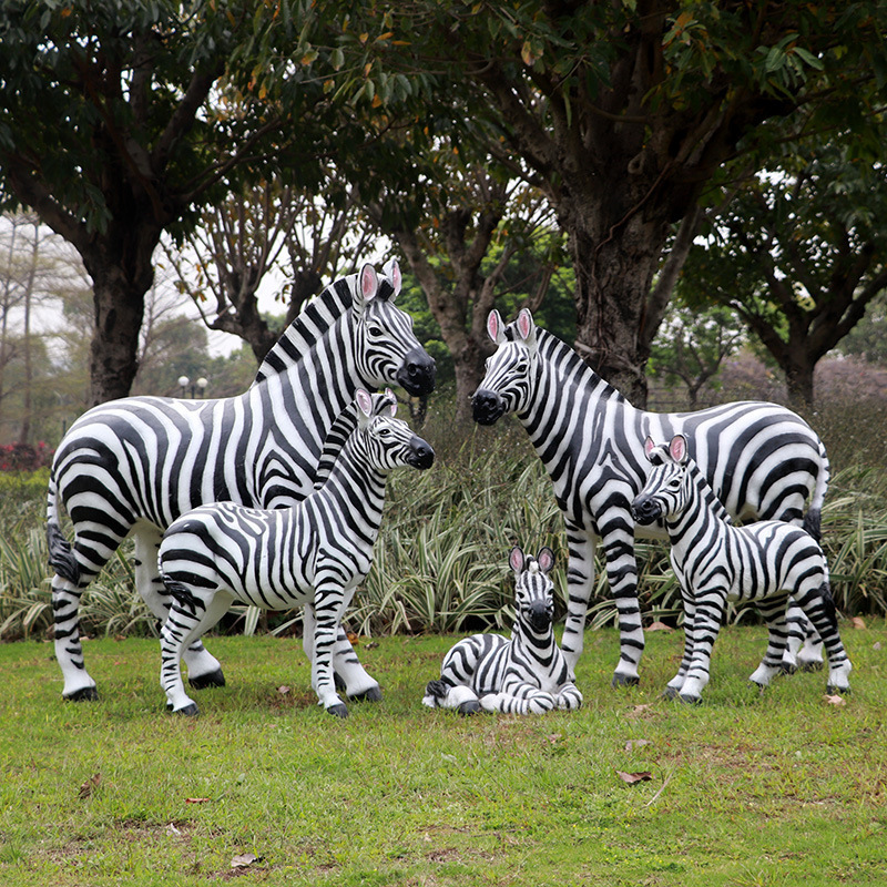 Wholesale Affordable Large Animal Sculpture Life Size Fiberglass Zebres Statue For Garden Park Decoration