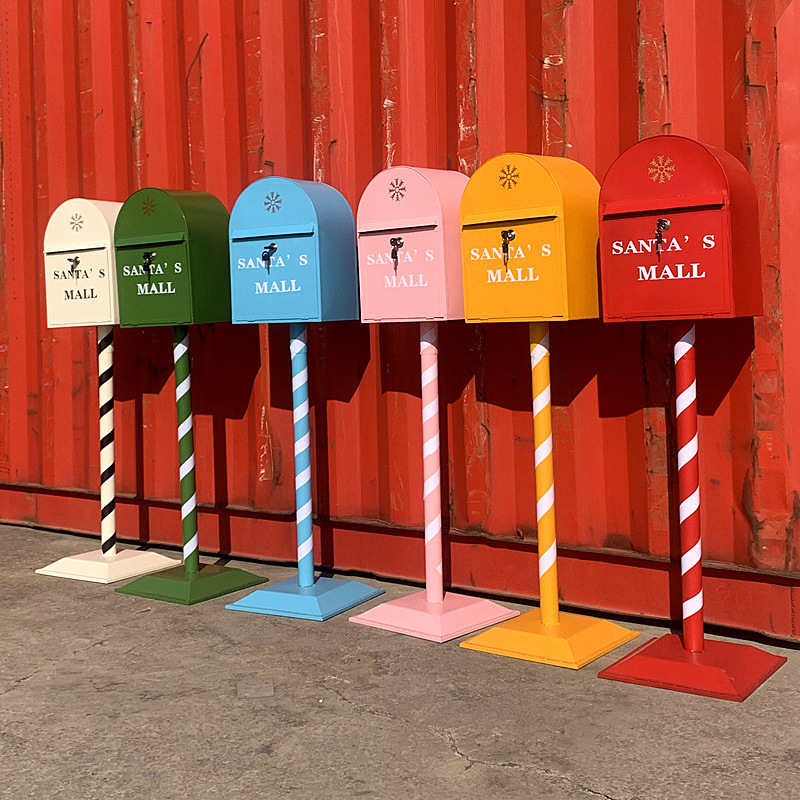 Retro British style iron mailbox model ornaments restaurant bar shopping mall studio Netflix decorative props