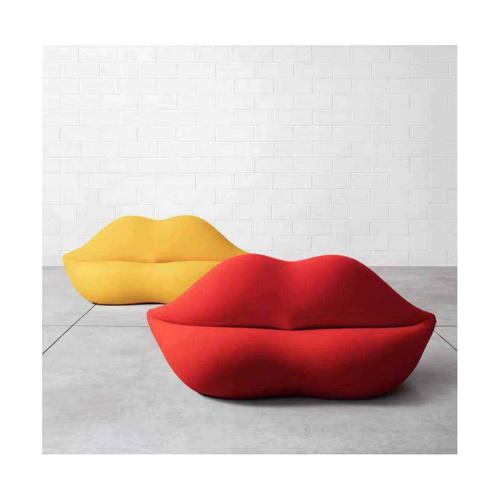 2023 New Design Fashion Lips Velvet Living Room Apartment Sofa Pink Red Lip Shaped Couch Sofa Kiss shape Sofa