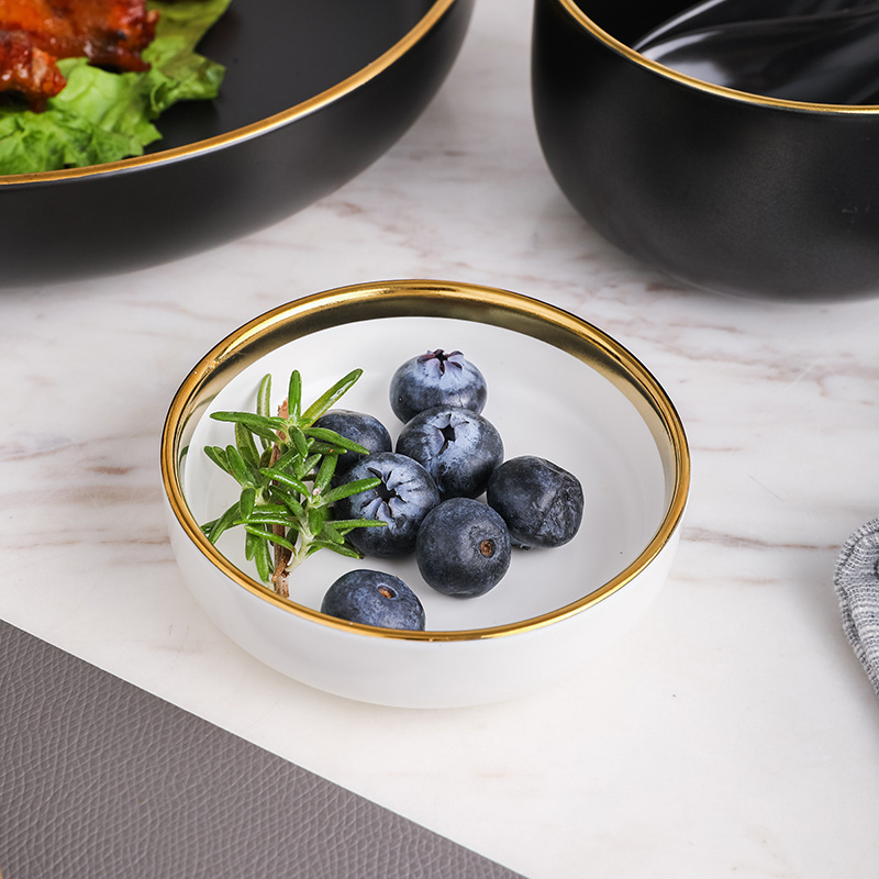 Customization Nordic Style Black White Porcelain Tableware Set Gold Rim Dish Plates Porcelain Dinner Crockery Dinnerware Sets