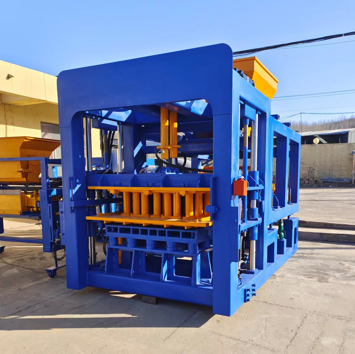 QT5-15 Engine Automatic Hydraulic Interlocking Brick Making Machinery/cement Hollow Concrete Block Making Machine Crushed Stone