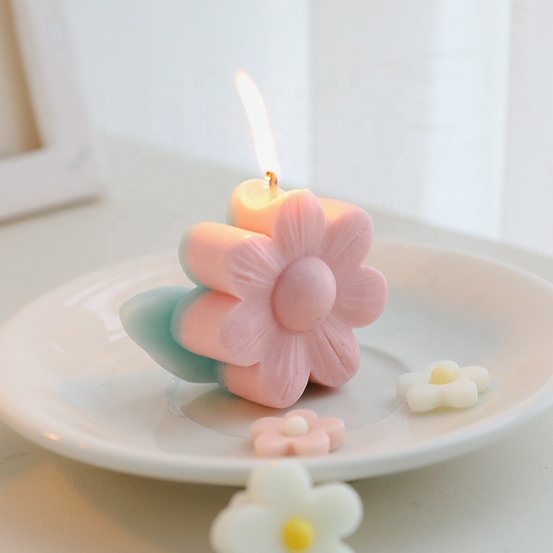 Factory Direct  Handmade Creative home decor Small Flower Aromatherapy Candle Birthday Gift Set Scented Candle