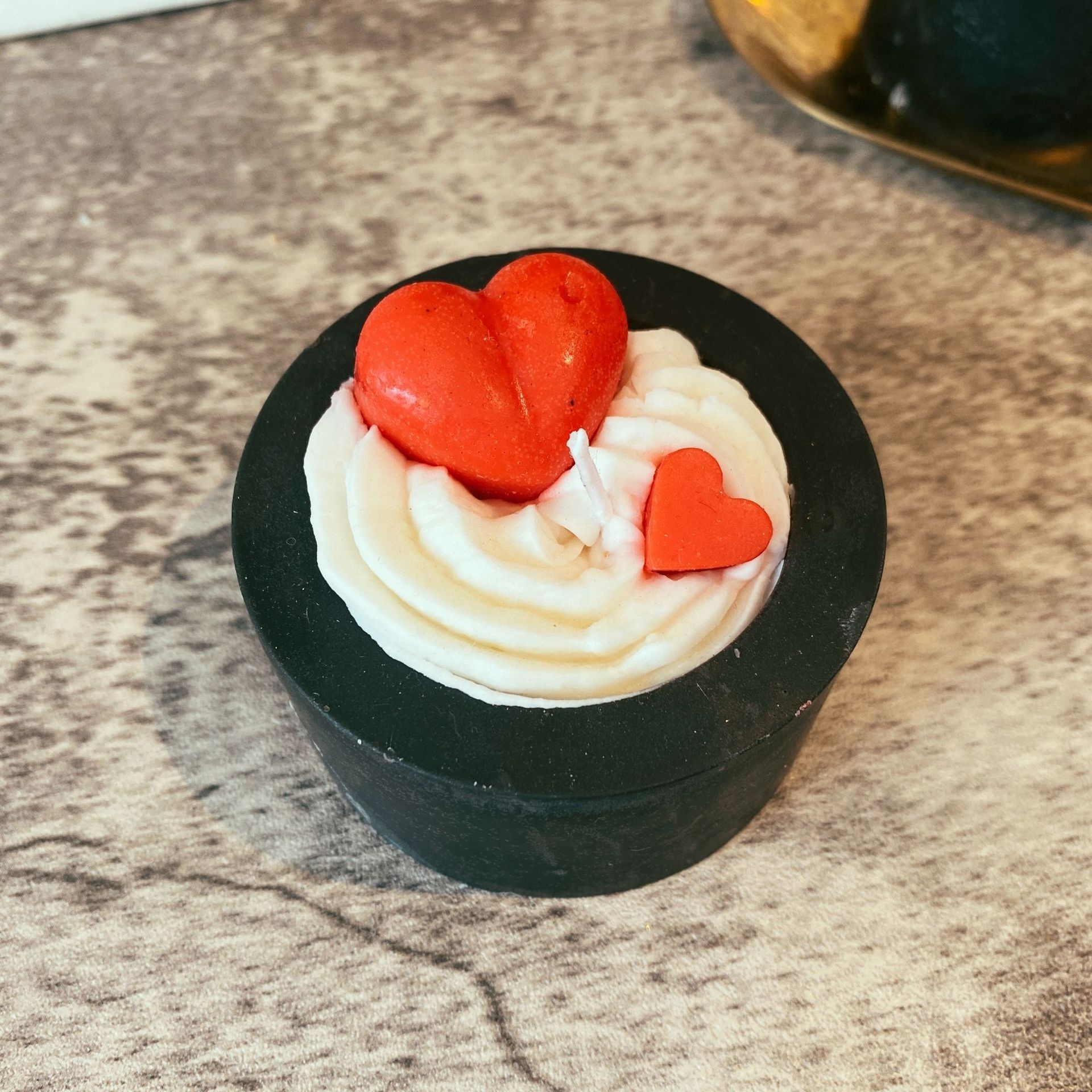 Romantic Black Love Cake Candle Valentine's Day Birthday Gift Scented Candles Wholesale