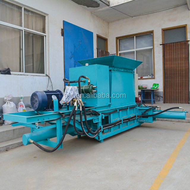 The baler press and manual hay baler and stationary baler on sale