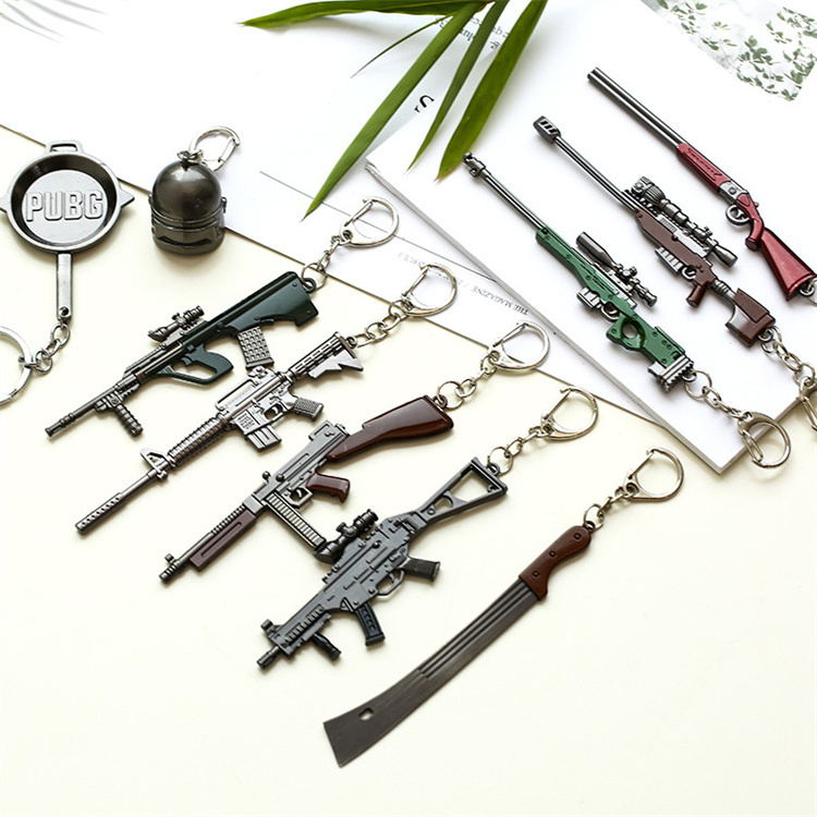 Jedi Survival Escape Kill Chicken Eating Metal Weapon R45 Signal Pistol Left Wheel Weapon Model Keychain