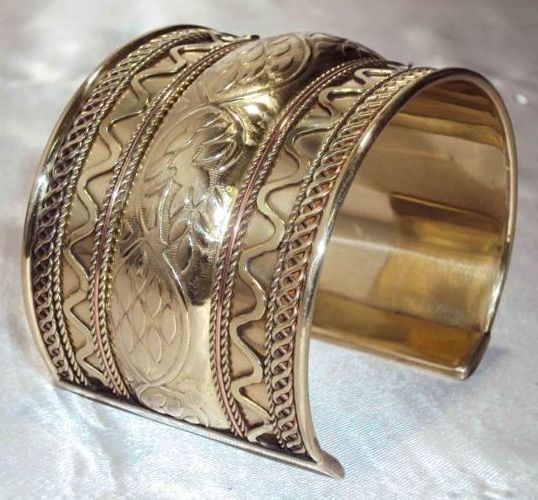 Unique Jewelry High Quality Brass Bracelet Woman Fashion Accessory Gold Cuff Bangle Bracelets