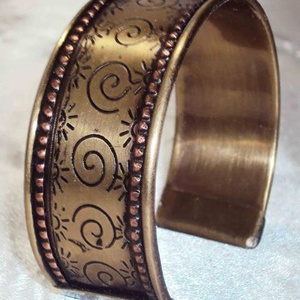 Best Quality Antique Vintage Handmade Metal Brass cuff bracelet For women stylish bracelet for wholesale From India