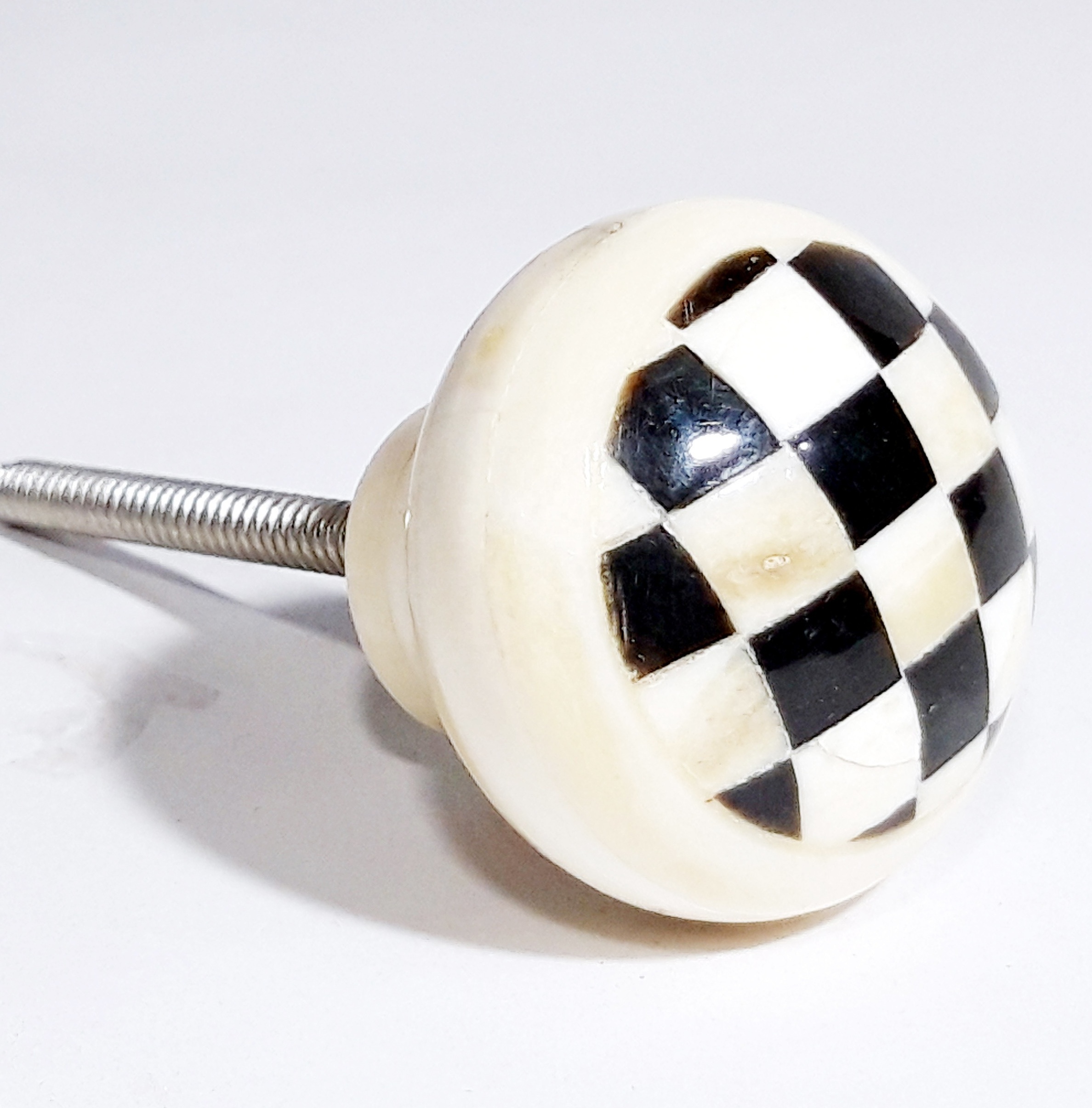 New Arrival White Bone and Horn Chess Design Drawer knobs For Cupboard/ Chest of Drawer/ Handcrafted Bone Inlay Carved Knob