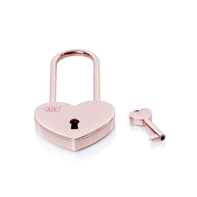 AJF Newest colorful long shackle metal  heart lock with engraving names  Gift Liebesschloss  love lock