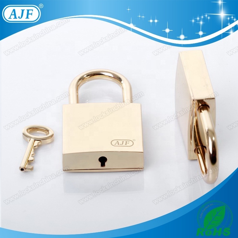 AJF New arrival high quality golden high polish square love lock