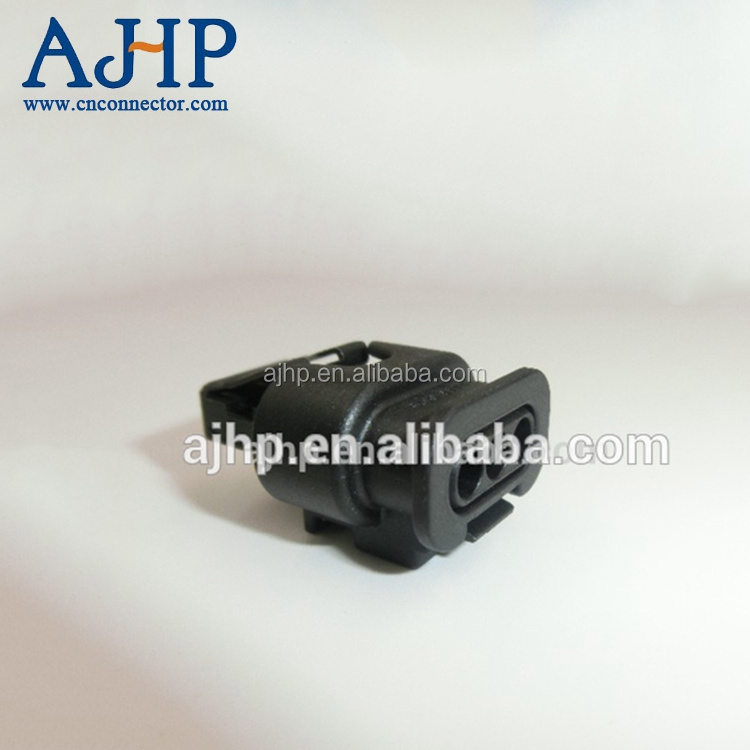 Pa66 GF25 automotive plug connectors, 3 pin waterproof terminal connector female