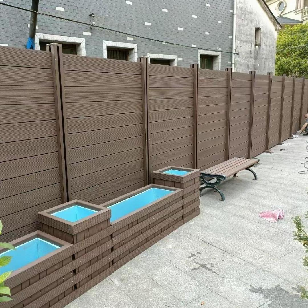 Ornamental Co-extrusion Security Field Barrier Panels Easy to Install Outdoor Yard Various Sizes Fencing