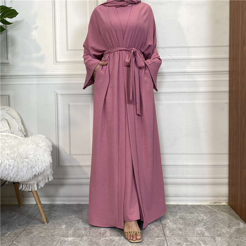 Wholesale bulk 2024 Lasted Design Muslim Dress Dubai Simple Eid Abaya Women Belt waist Fashionable Viscose Muslim Abaya