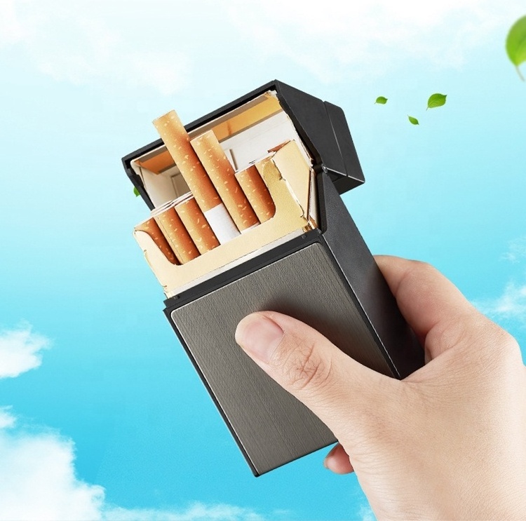 KY Promotional 20 Pcs Focus Wholesale Usb Chargeable Smart Electronic Heating Coil Vintage Cigarette Case Lighter