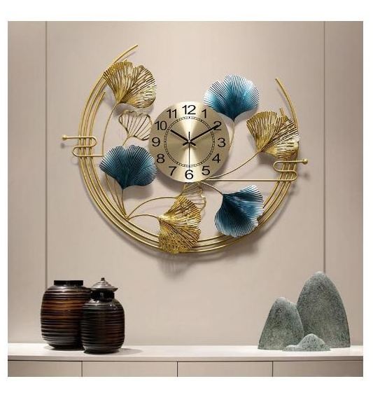 AK Brass Light Luxury Wall Clock Creative Ginkgo Leaf Design Metal Wall Art Decorative for Living Room Bedroom Study Wall Clock