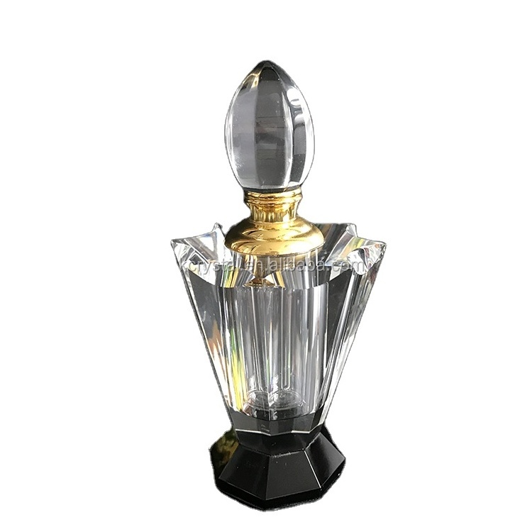 Fashion Flower Shaped Romantic Clear K9 Crystal Perfume Bottle From China Factory