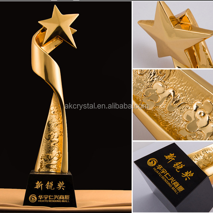 Wholesale sports award black crystal base gold resin torch trophy, crystal trophy cup, gold torch award trophy