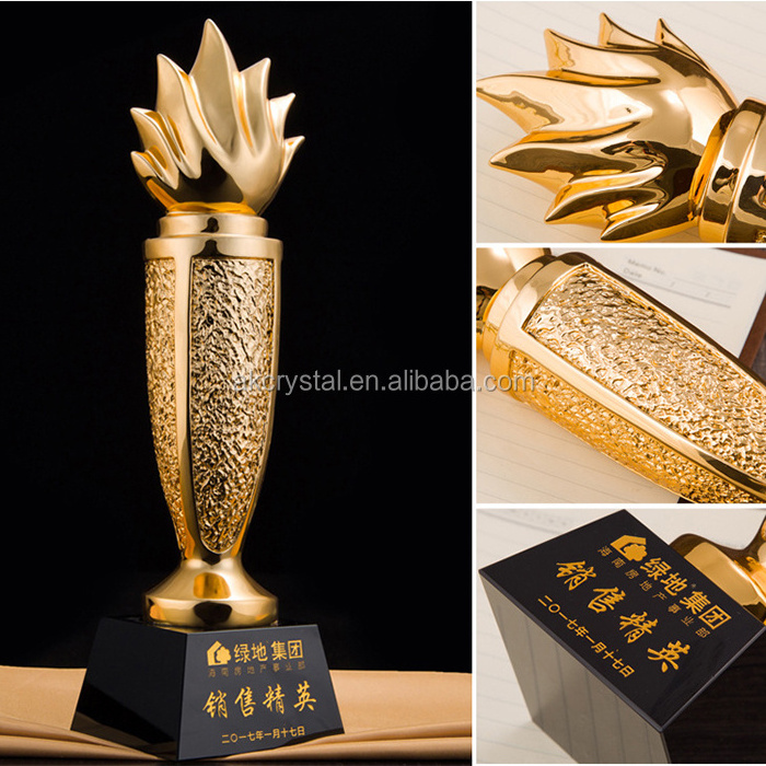 Wholesale sports award black crystal base gold resin torch trophy, crystal trophy cup, gold torch award trophy