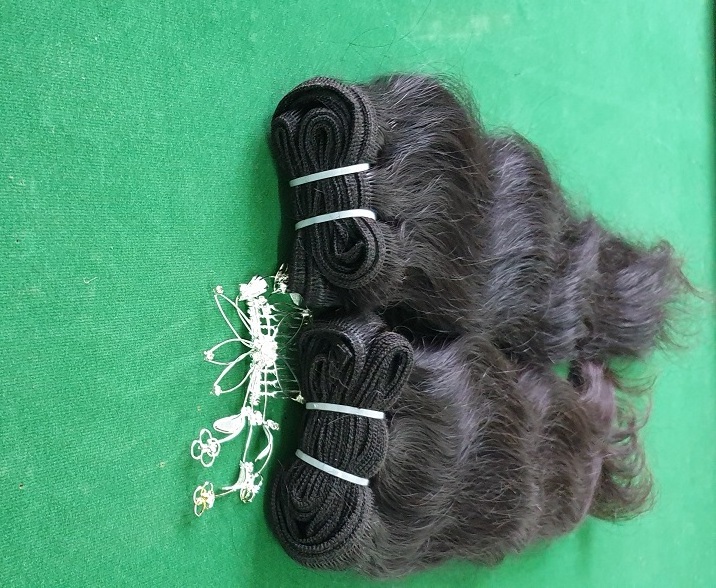 India Best Quality Human hair Bundles Unprocessed Virgin Natural Wavy Hair Vendors Vietnamese Raw Cuticle Aligned Human Hair