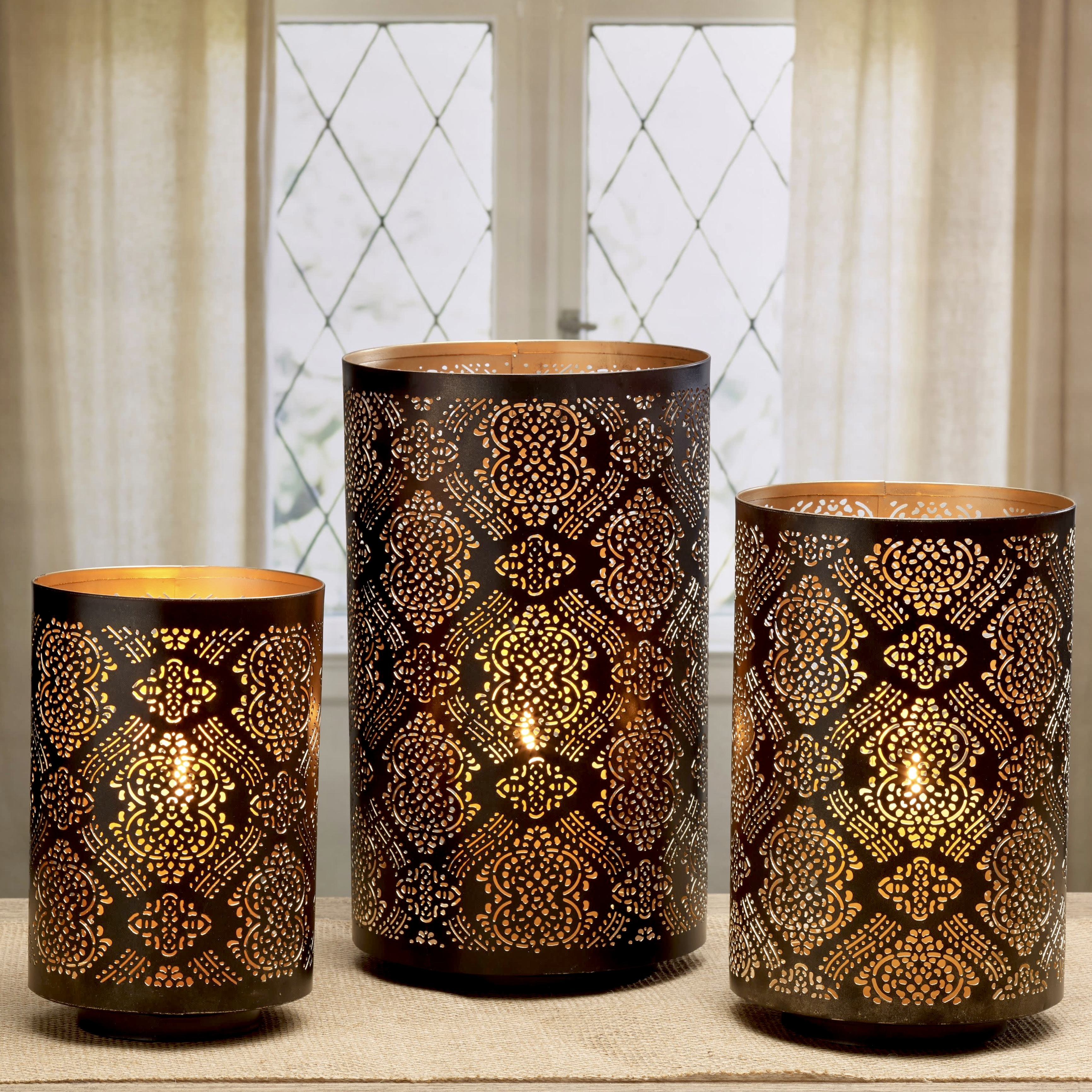 Brand New Hot Selling Etched Metal Votives Candle Holders Lanterns and Candle jars Flower Stars Custom Design Candle Holder