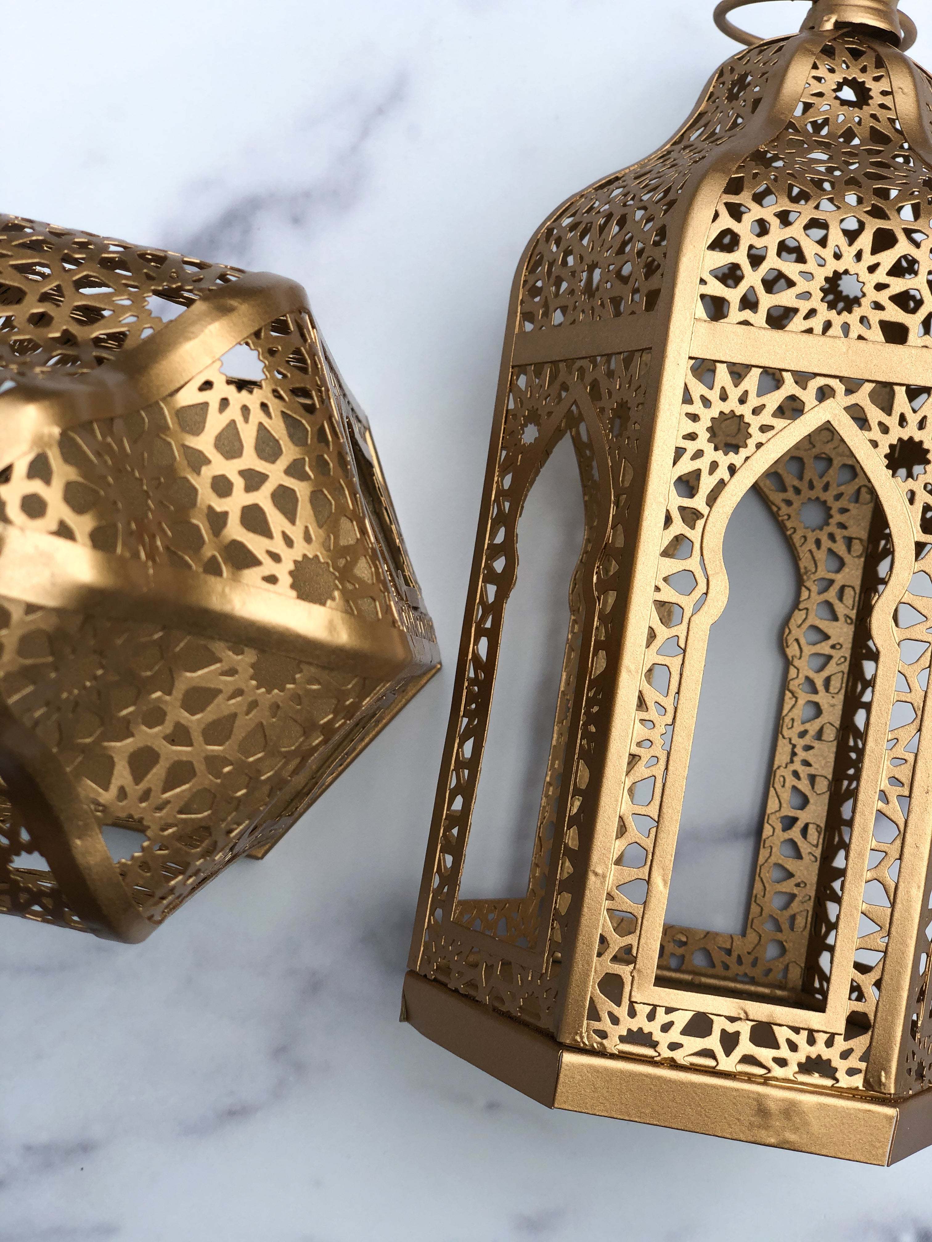 Hot Selling Wholesale Gold Metal Moroccan Candle Holder Lantern Home and Garden Decorative Handmade Candle Lanterns