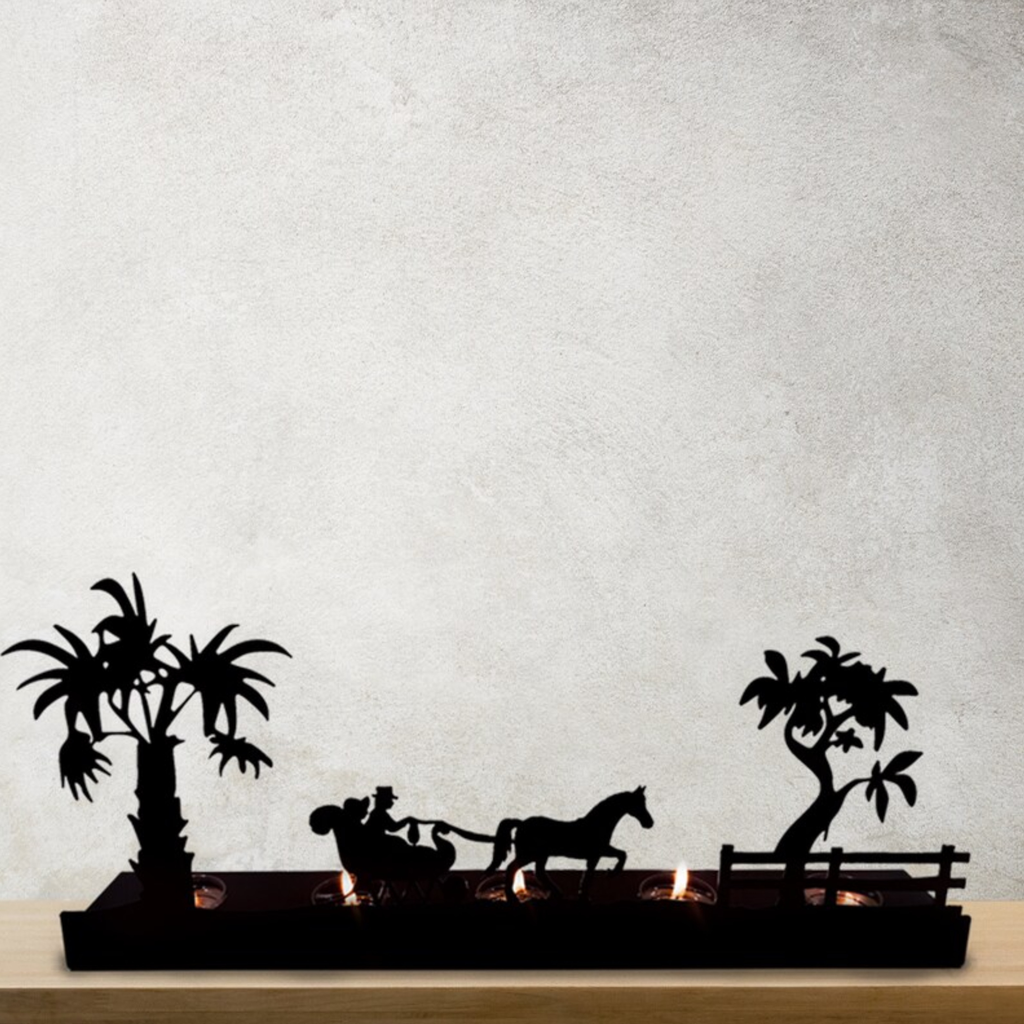 Decorative Metal Tealight Candle Holder with 5 Tea lights Palm Tree Horse Cart Design for Table Desktop Decorations